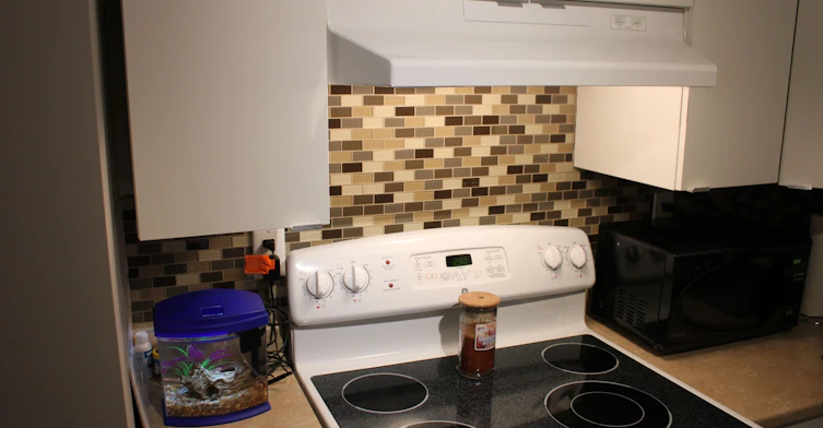 2-64 Daphne Lower Crescent, Barrie, ON, L4M 2Y9 - 3