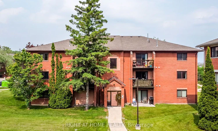 B6-179 Edgehill Drive
