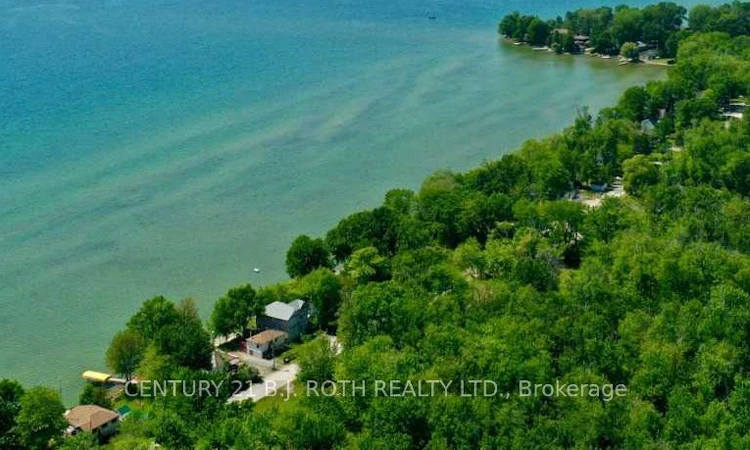2592 Lakeshore Drive
