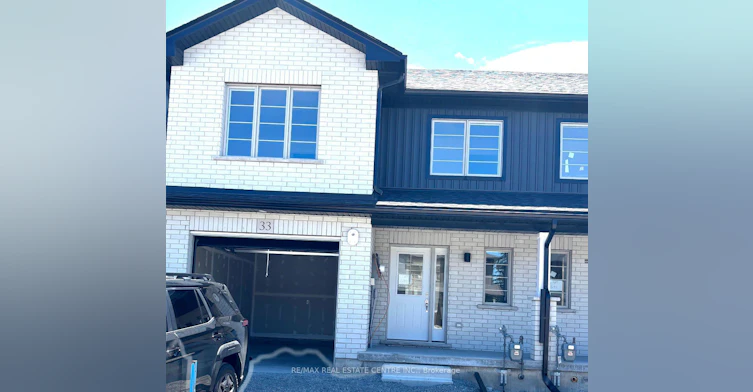 33 Strath Crescent, Springwater, ON, L0L 1P0 - 2
