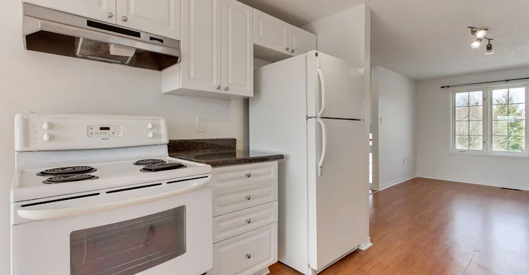 Main-72 Ambler Bay N/A, Barrie, ON, L4M 7A6 - 11