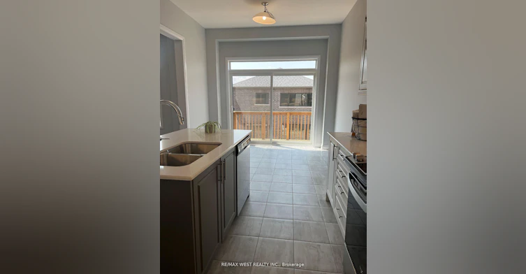 14 Periwinkle Road E, Springwater, ON, L0L 1Y3 - 6