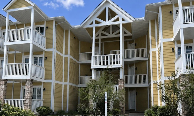 2296-2297-90 Highland Drive