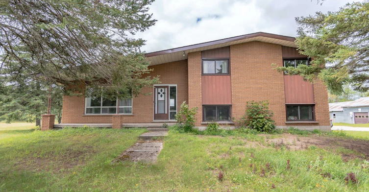 321 Warrington Road, Clearview, ON, L0M 1S0