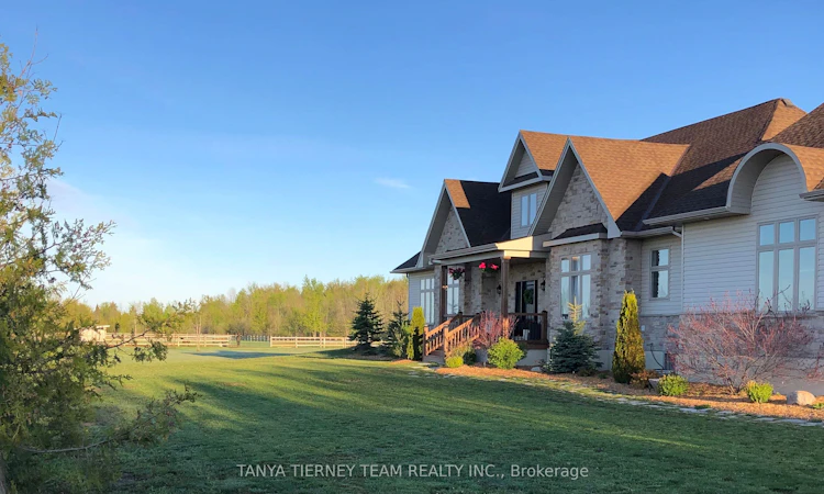 2640 Concession 8 Road