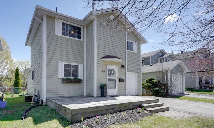 109 Elizabeth Street