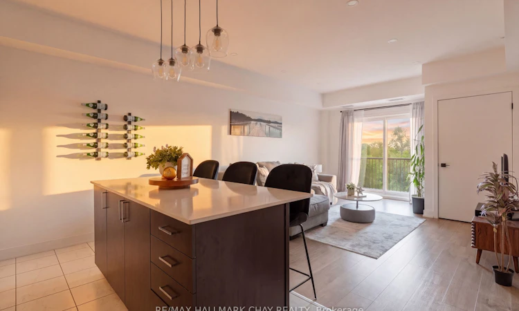 406-5 Chef Lane