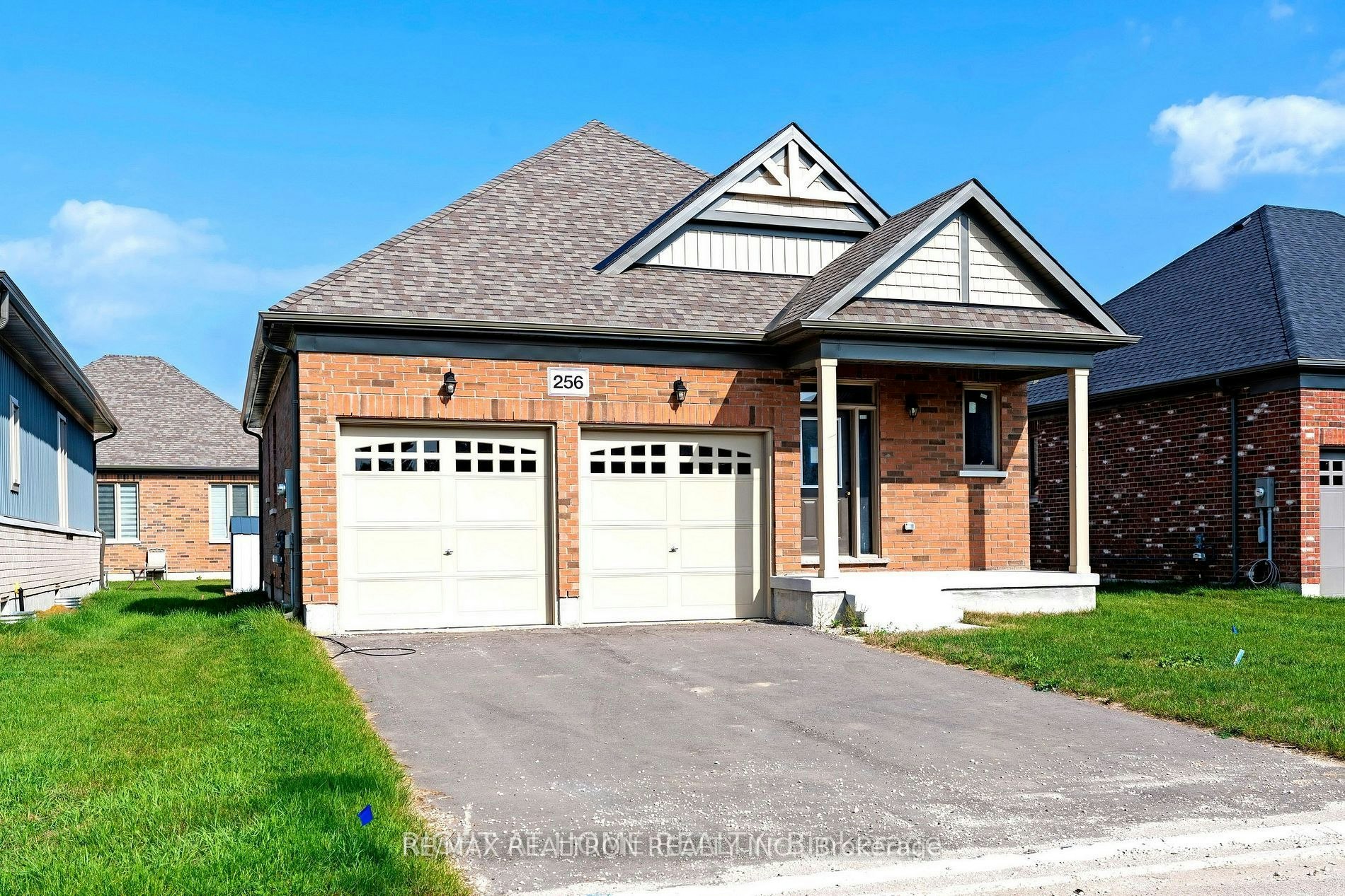 256 Duncan Street, Clearview, ON, L0M 1S0