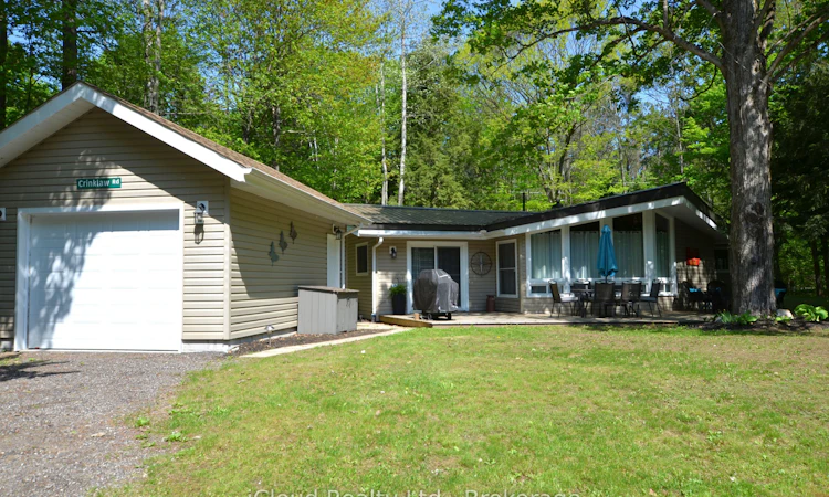 20 Roberval Circle
