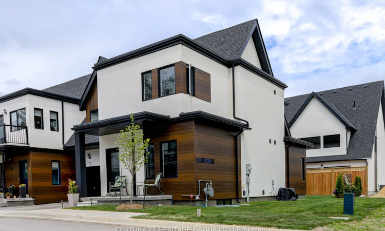 44 Ruby Crescent