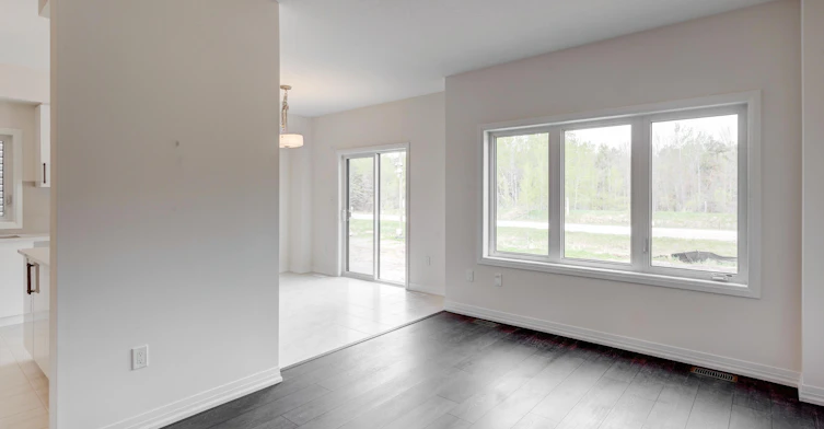 3006 Sandy Acres Avenue, Severn, ON, L3V 0Y4 - 7