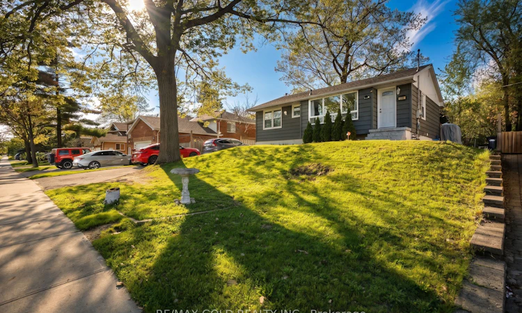 246 Edgehill Drive