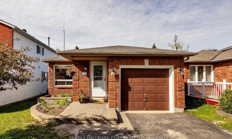 90 Laidlaw Drive