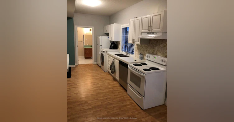 Main-44 Kell Place, Barrie, ON, L4N 9K5 - 2