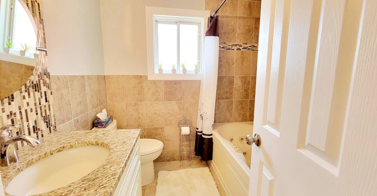 Main floor-62 Laidlaw Drive, Barrie, ON, L4N 7W2 - 10