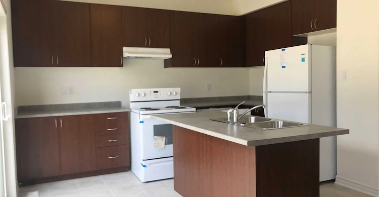 15 Hills Thistle Drive, Wasaga Beach, ON, L9Z 0J3 - 4