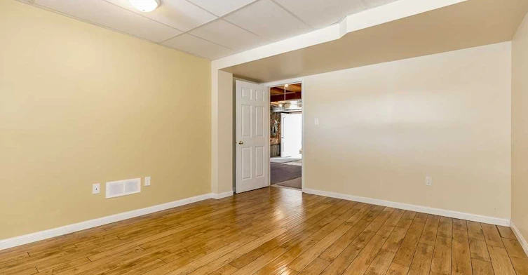 6 Peter Street, Barrie, ON, L4N 5R2 - 35