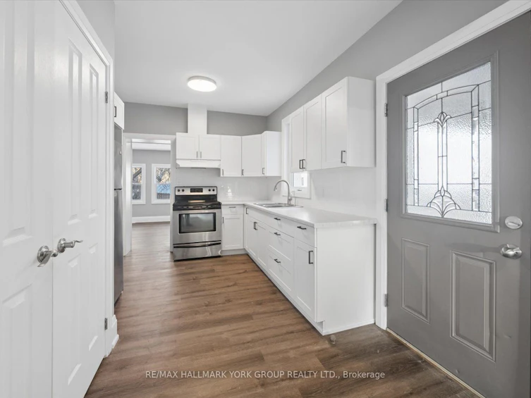 16 Albert Street N, Orillia, ON, L3V 5K1 - 21