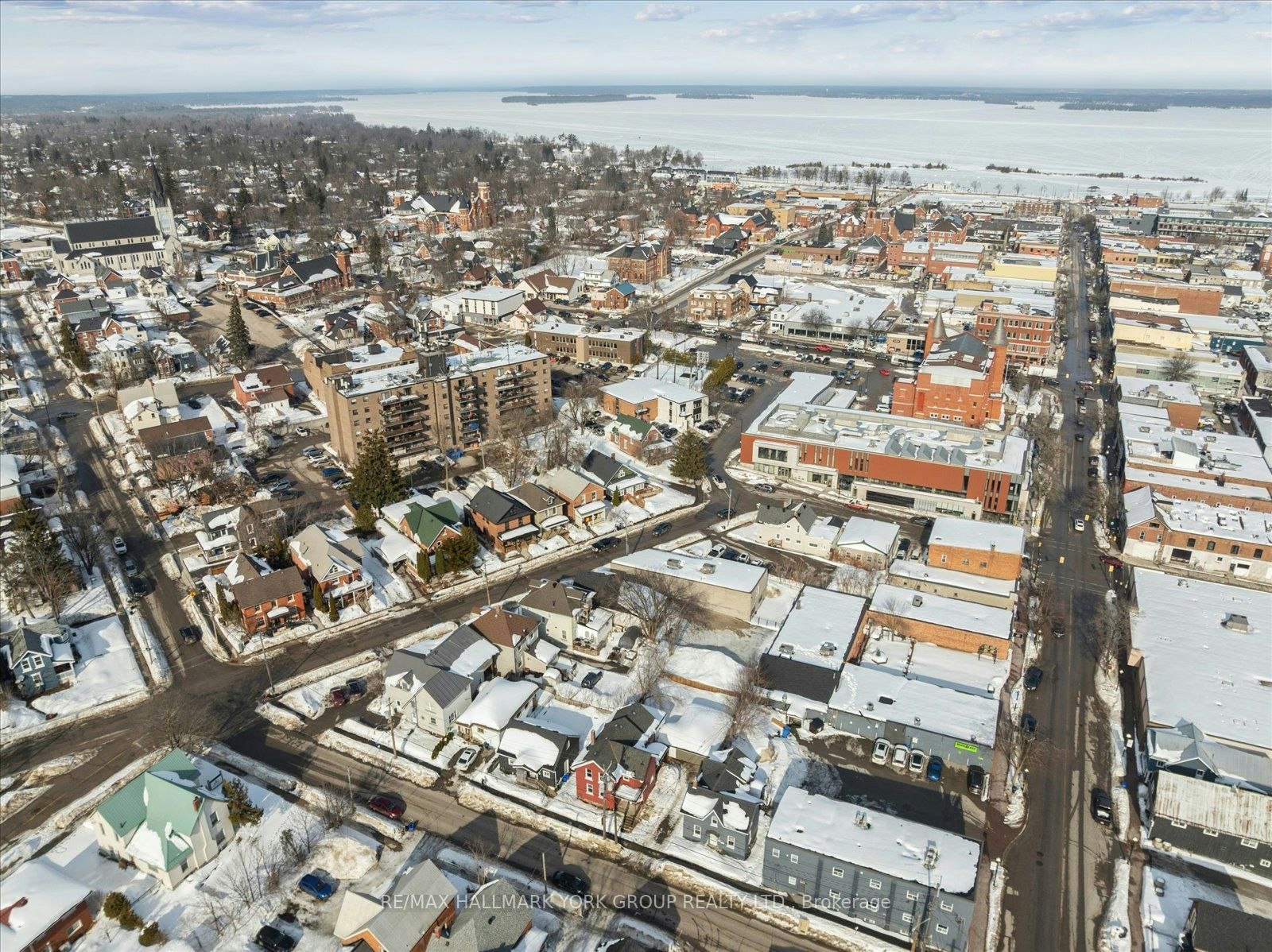 16 Albert Street N, Orillia, ON, L3V 5K1 - 49