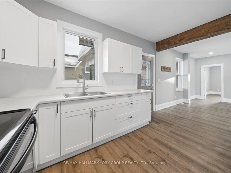 16 Albert Street N, Orillia, ON, L3V 5K1 - 24