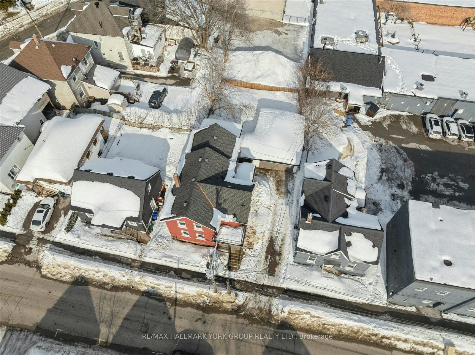 16 Albert Street N, Orillia, ON, L3V 5K1 - 43