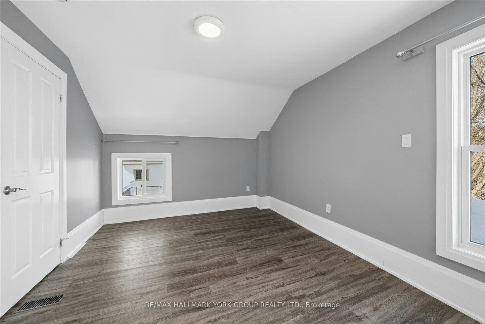 16 Albert Street N, Orillia, ON, L3V 5K1 - 17