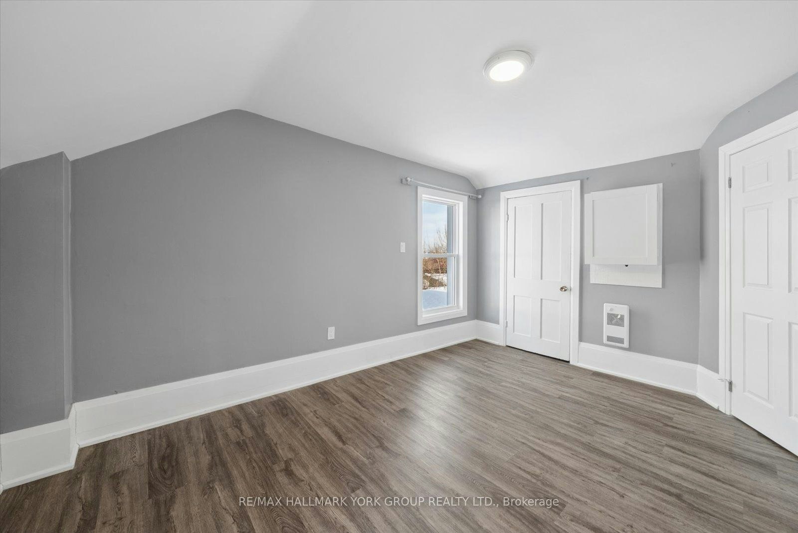 16 Albert Street N, Orillia, ON, L3V 5K1 - 15