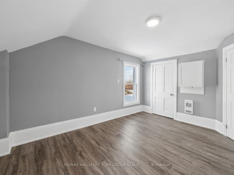 16 Albert Street N, Orillia, ON, L3V 5K1 - 15
