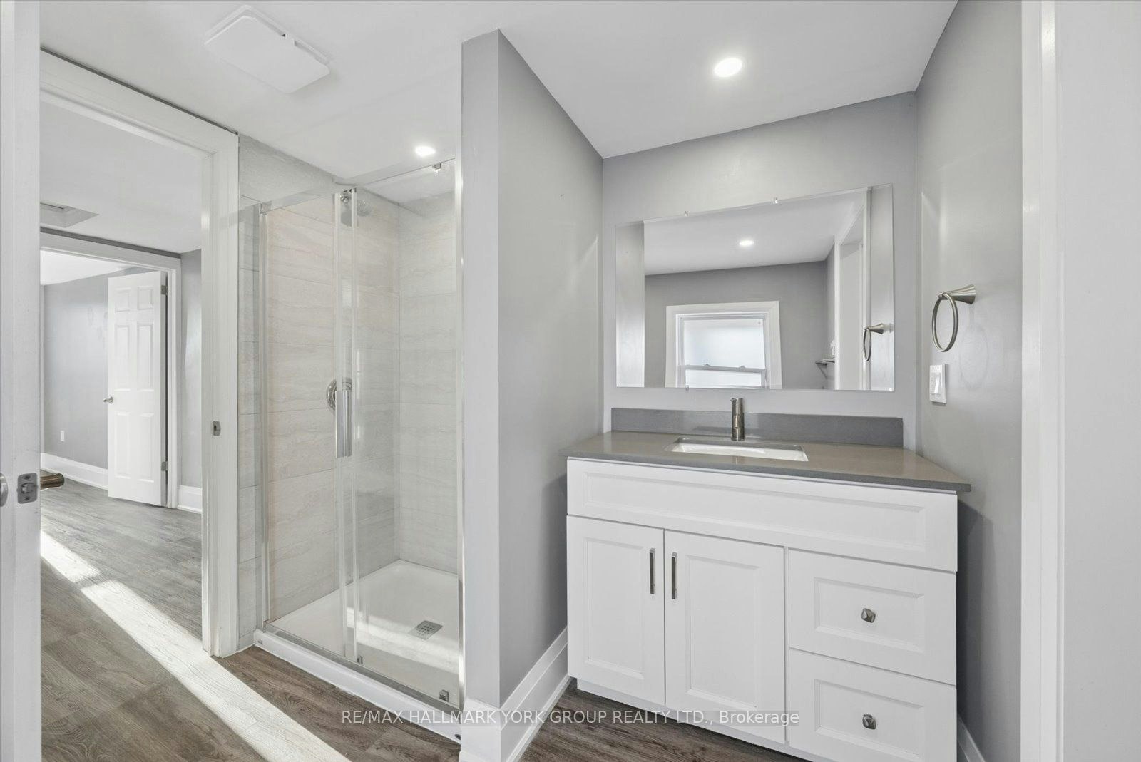 16 Albert Street N, Orillia, ON, L3V 5K1 - 18