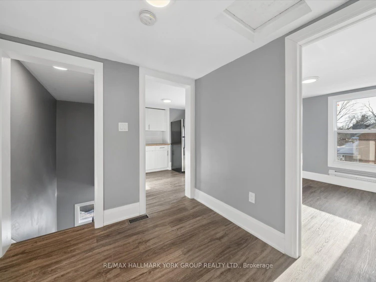 16 Albert Street N, Orillia, ON, L3V 5K1 - 4
