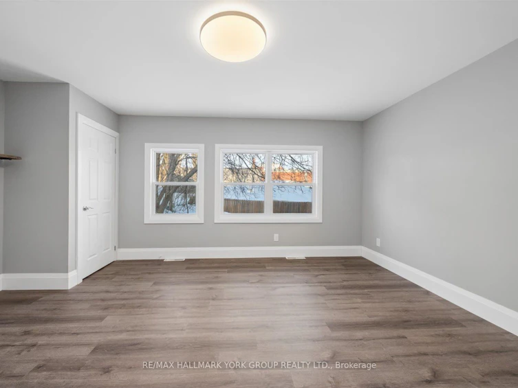 16 Albert Street N, Orillia, ON, L3V 5K1 - 32
