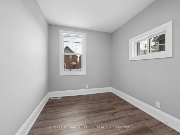 16 Albert Street N, Orillia, ON, L3V 5K1 - 30