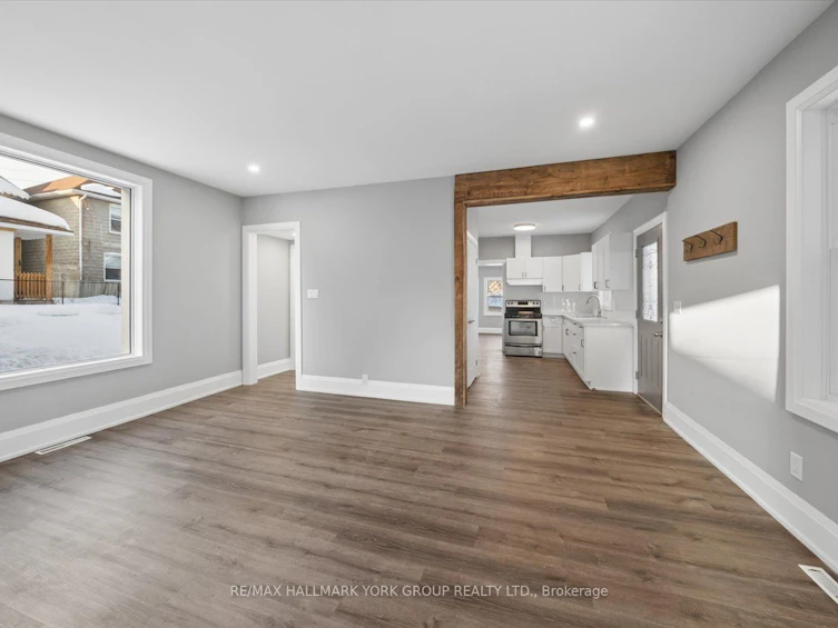 16 Albert Street N, Orillia, ON, L3V 5K1 - 25