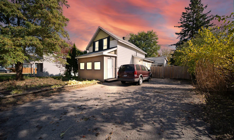 173 Barrie Road