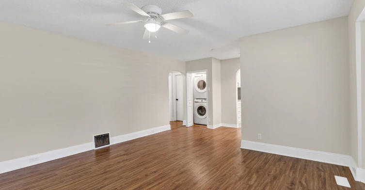 30 Penetang Street, Barrie, ON, L4M 1V6 - 4