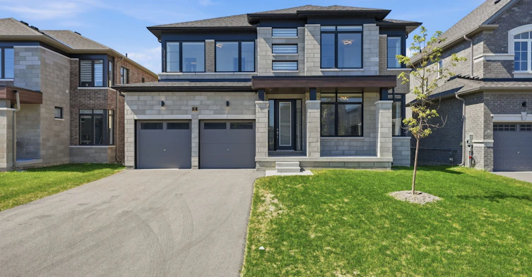 25 Del Ray Crescent, Wasaga Beach, ON, L9Z 0N7