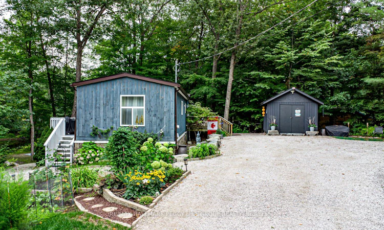 7498 Island Crescent