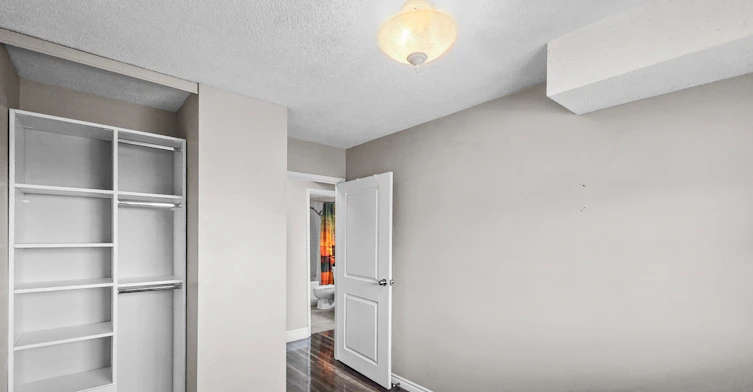 204-120 Bell Farm Road N, Barrie, ON, L4M 6J2 - 13