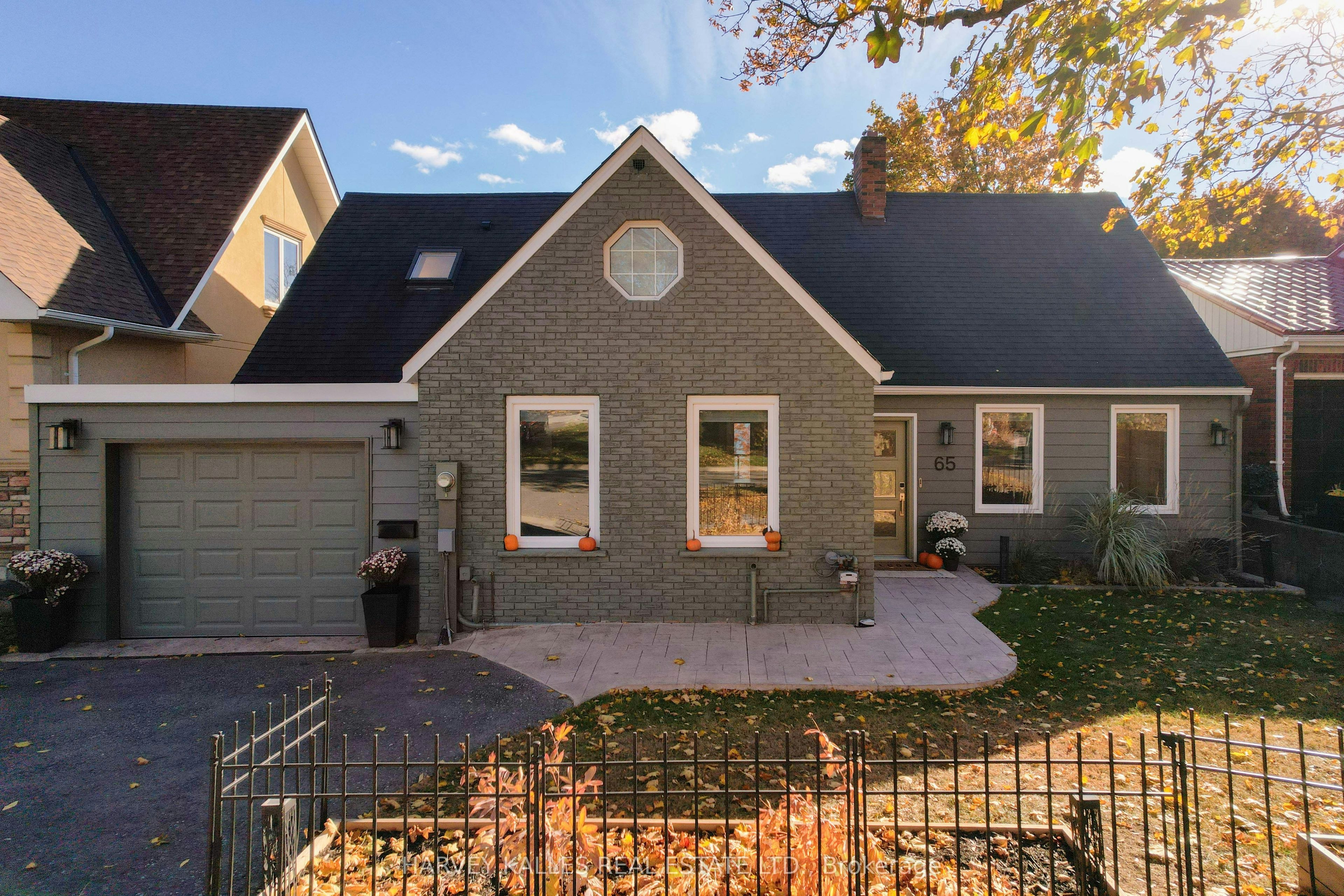 65 Shanty Bay Road, Barrie, ON, L4M 1C9
