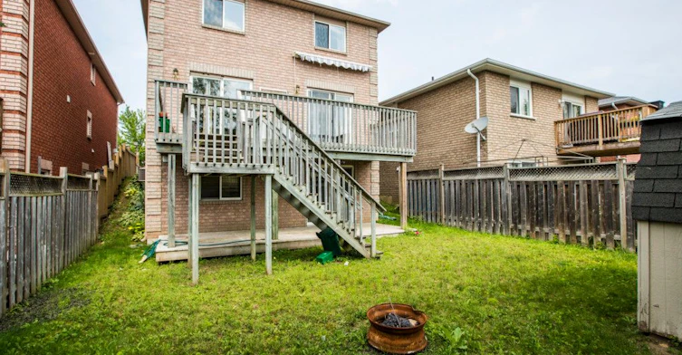 11 Butternut Drive, Barrie, ON, L4N 0E1 - 4