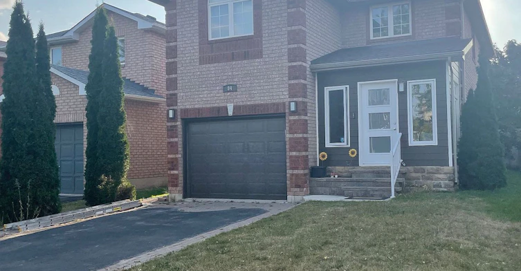84 Butternut Drive, Barrie, ON, L4N 9Z6