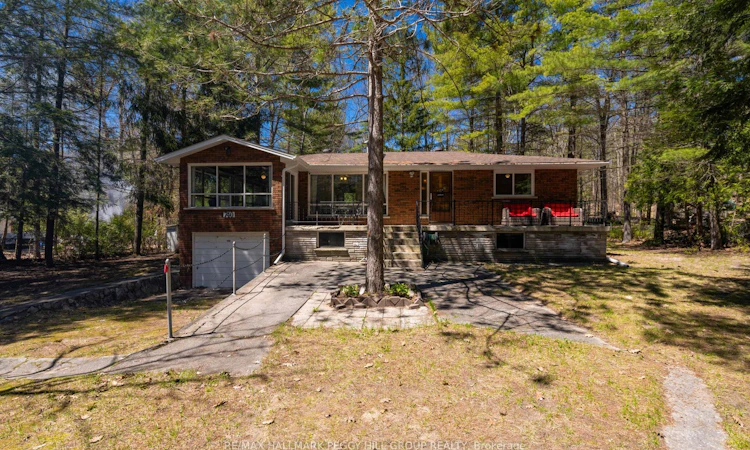 740 Lafontaine Road W