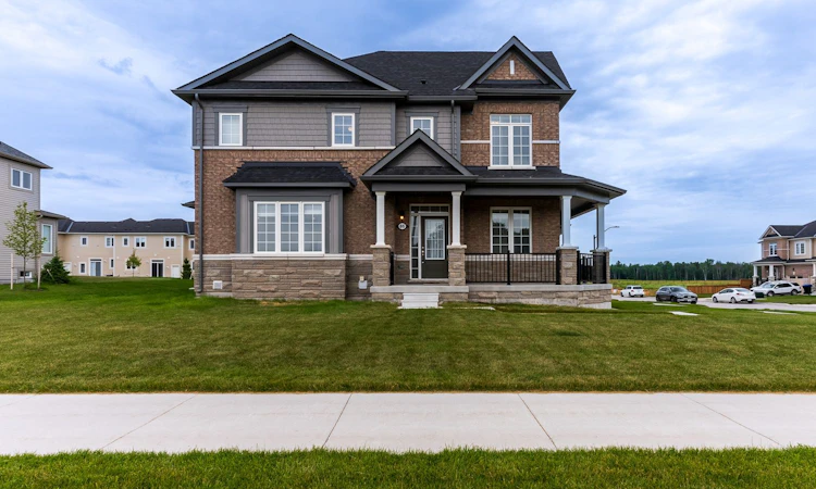 66 Stately Drive