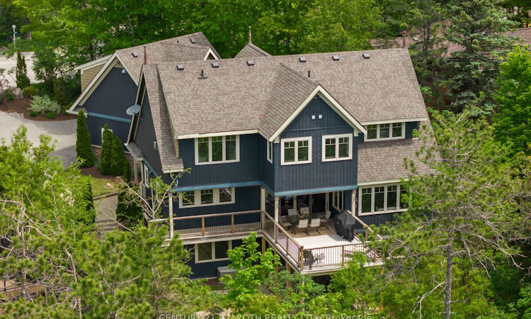7 Pine Point