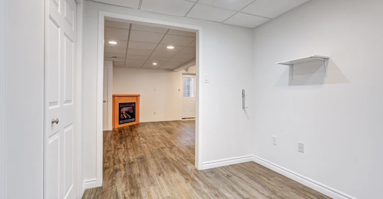 Lower Unit-47 Mcveigh Drive, Barrie, ON, L4N 7E4 - 6