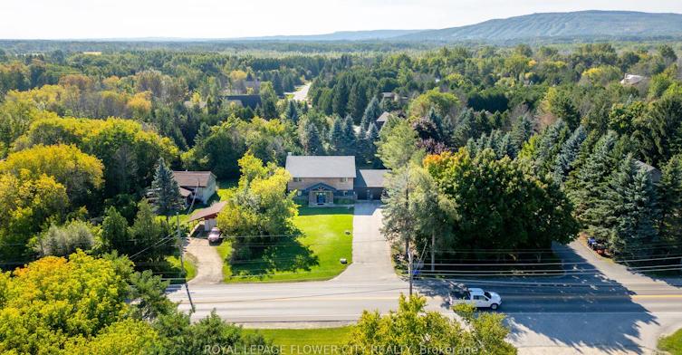 734 Mountain Road, Collingwood, ON, L9Y 5G1 - 2