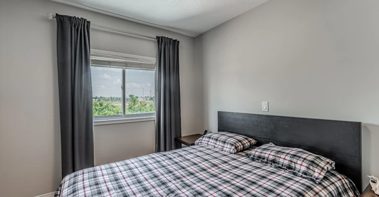 67 Wessenger Drive, Barrie, ON, L4N 8P8 - 8