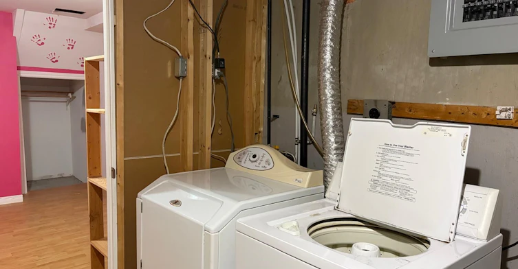 Bsmt-17 Daphne Crescent, Barrie, ON, L4M 2Y7 - 5