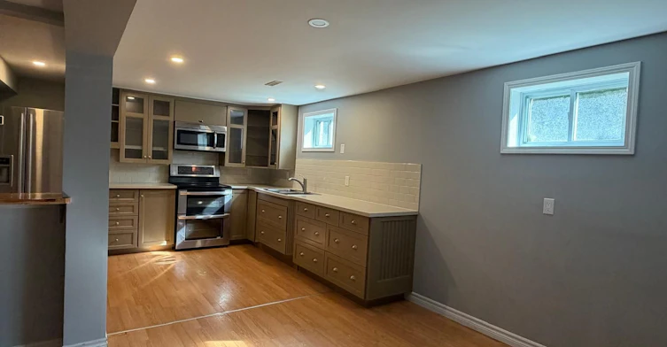 Bsmt-17 Daphne Crescent, Barrie, ON, L4M 2Y7 - 4