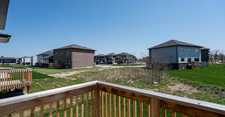 3700 Quayside Drive, Severn, ON, L3V 6H3 - 47